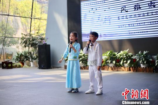 图为：“西湖十景”小使者选拔活动现场 方堃 摄