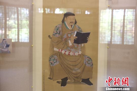 图为：岳飞像 钱晨菲 摄